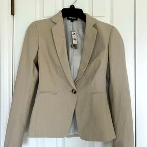 TAN BLAZER